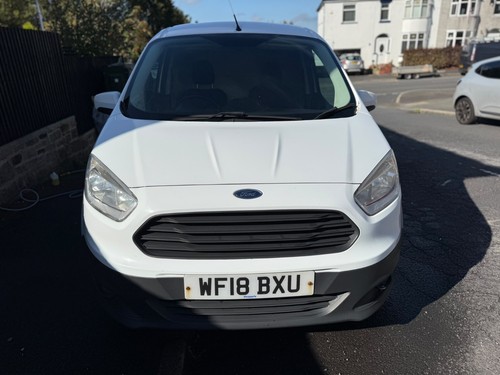 2018 ford transit courier 5 - ford,